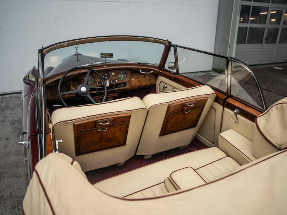 Immagine 30/49 di Rolls-Royce Silver Cloud I Mulliner (1957)