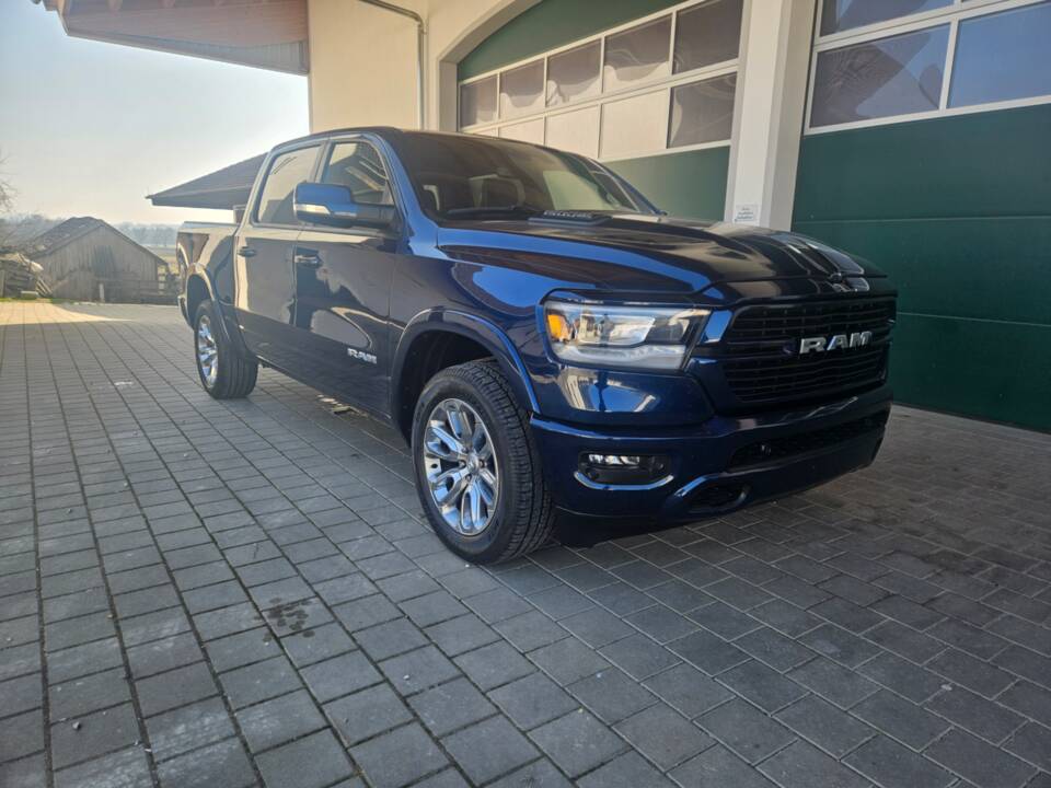 Image 56/69 of Dodge Ram 1500 (2022)