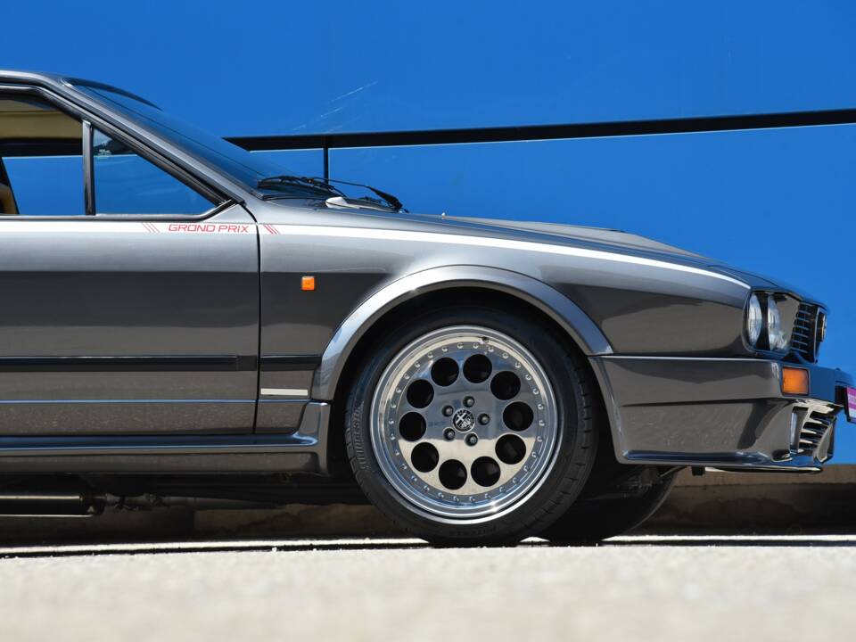 Bild 19/19 von Alfa Romeo GTV 6 2.5 (1986)
