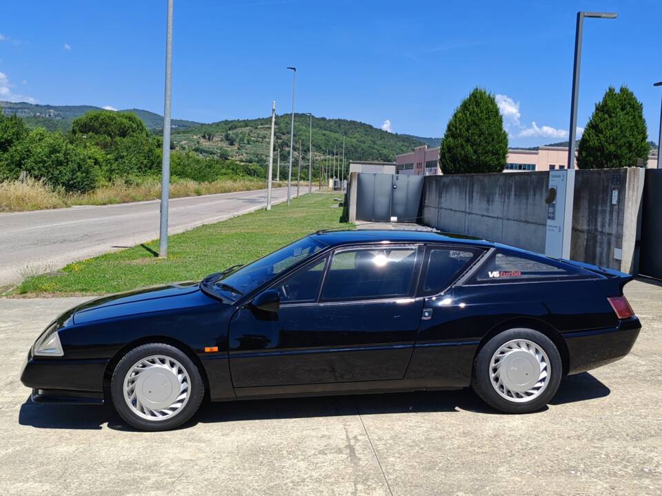 Image 8/50 of Alpine GTA V6 Turbo (1990)
