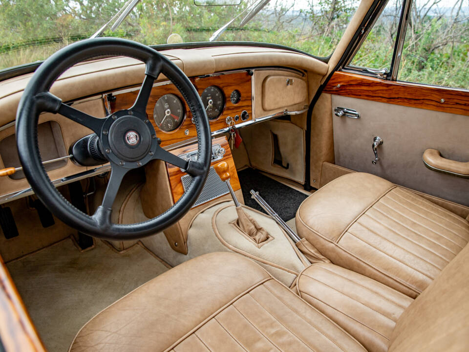 Imagen 57/100 de Jaguar XK 150 FHC (1960)