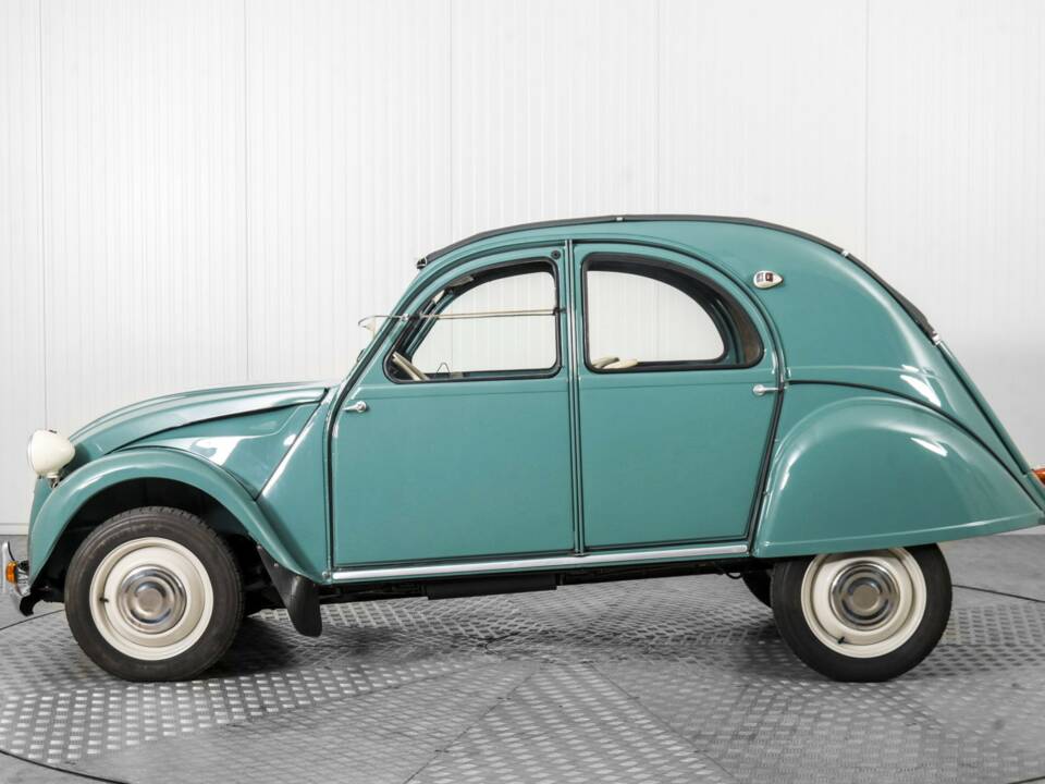 Bild 9/48 von Citroën 2 CV  AZL (1961)