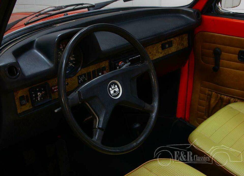 Image 2/19 of Volkswagen Beetle 1600 (1979)