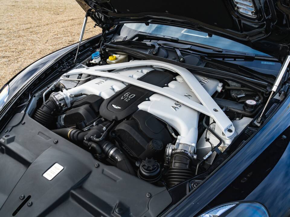 Bild 33/38 von Aston Martin Rapide S (2013)