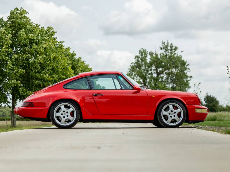 Image 14/45 de Porsche 911 Carrera RS (1990)