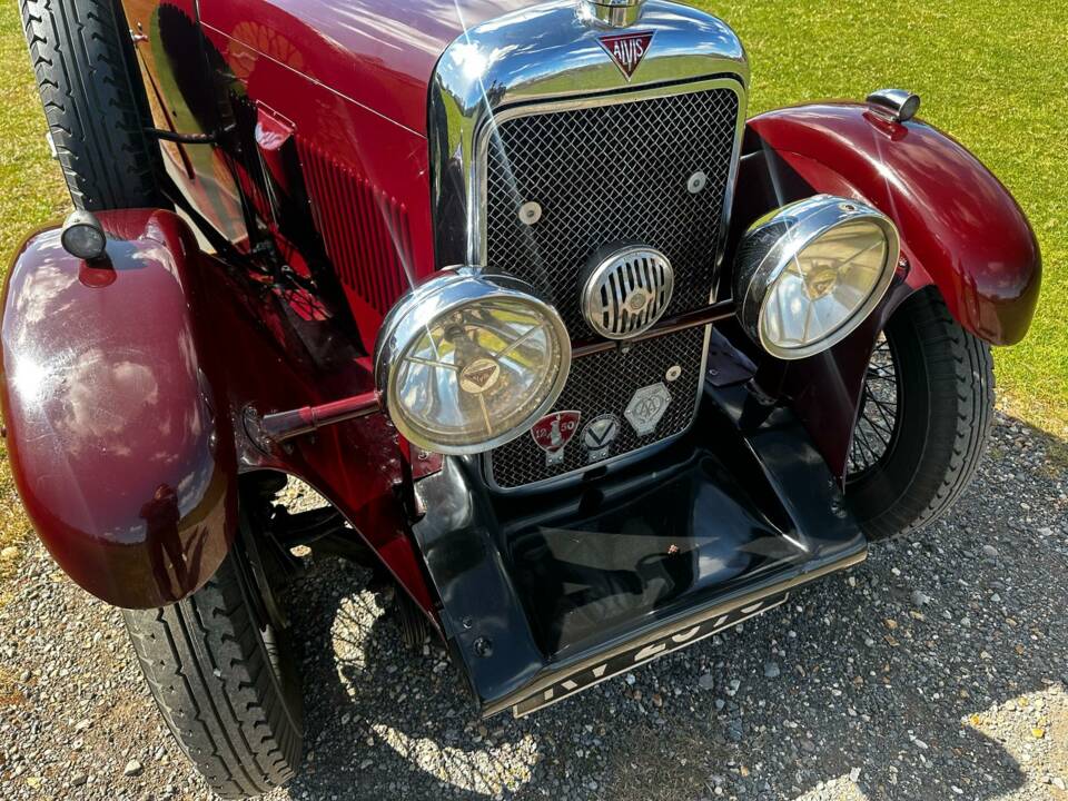 Image 55/68 of Alvis 12&#x2F;60 (1931)