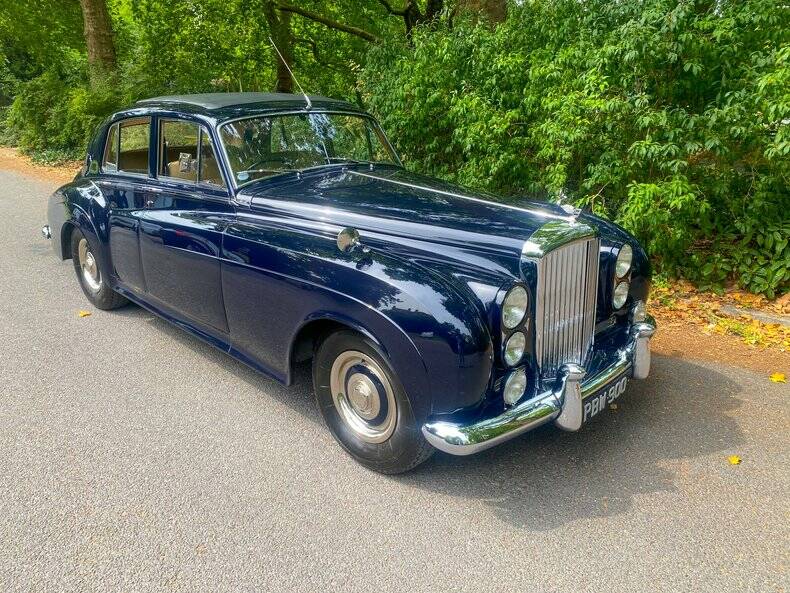 Image 13/50 de Bentley S 2 Continental (1960)