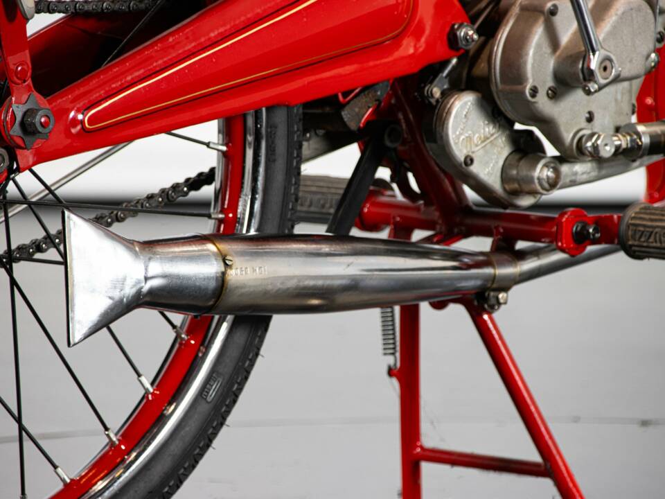 Imagen 25/50 de Moto Guzzi DUMMY (1957)