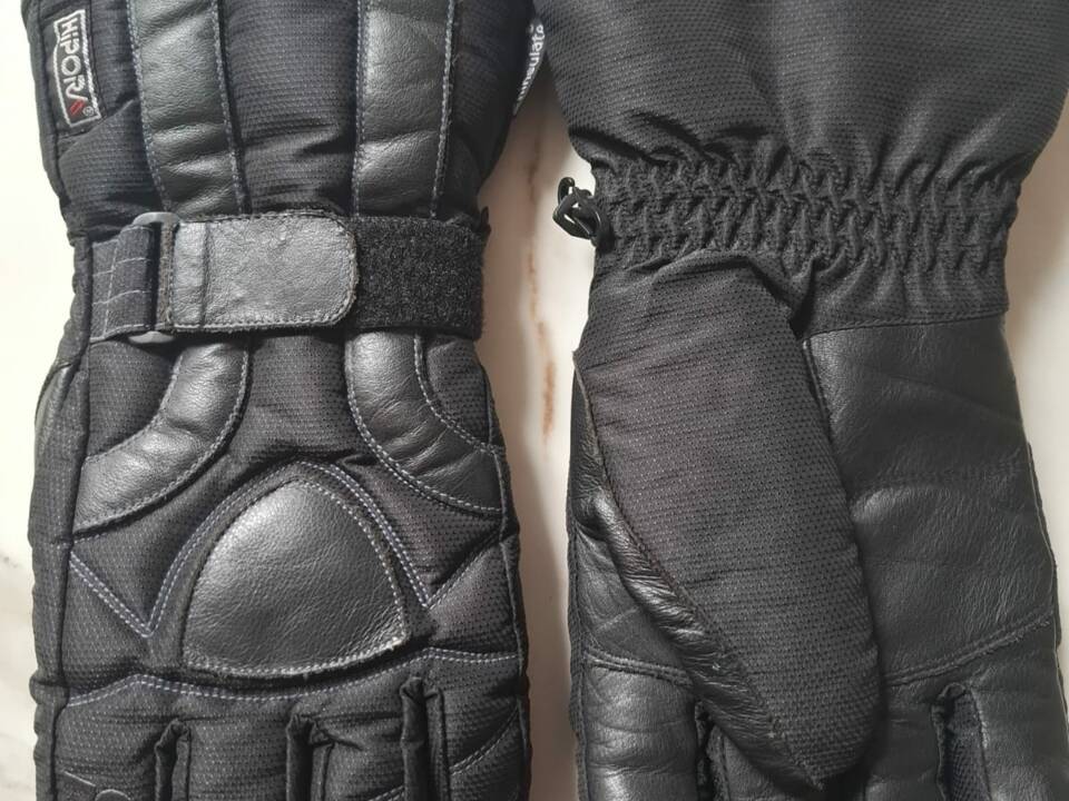 Image 7/20 of Triumph DUMMY (1993)