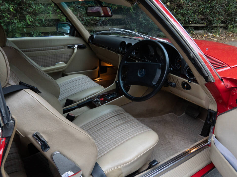 Image 8/16 of Mercedes-Benz 420 SL (1986)