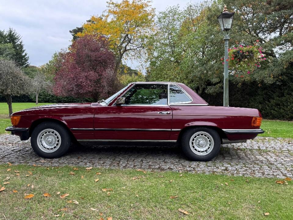 Immagine 7/29 di Mercedes-Benz 280 SL (1985)