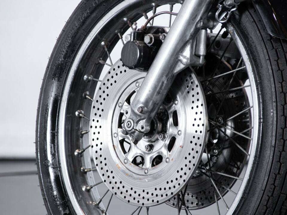 Image 31/50 of Honda CB 750 Custom (1974)