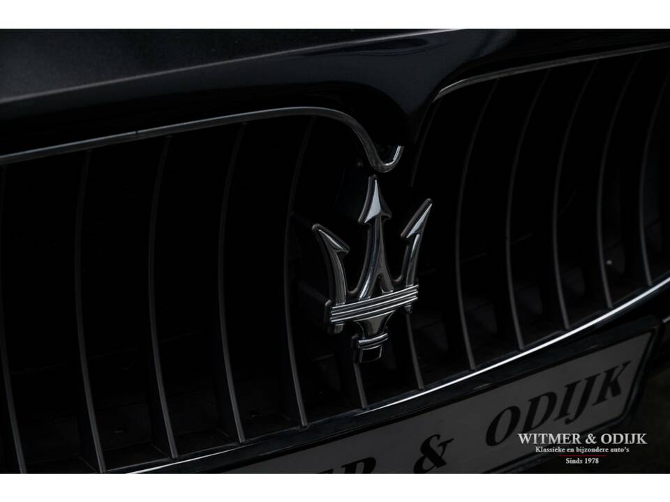 Imagen 27/42 de Maserati GranCabrio 4.7 (2010)