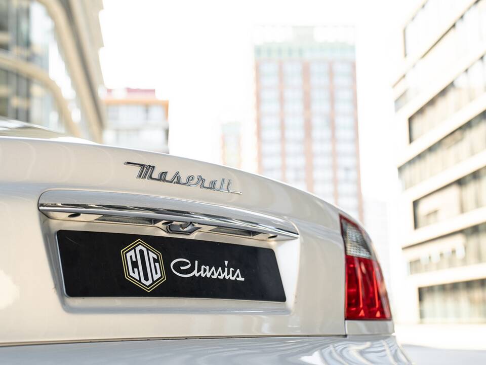 Bild 22/48 von Maserati 4200 (2004)