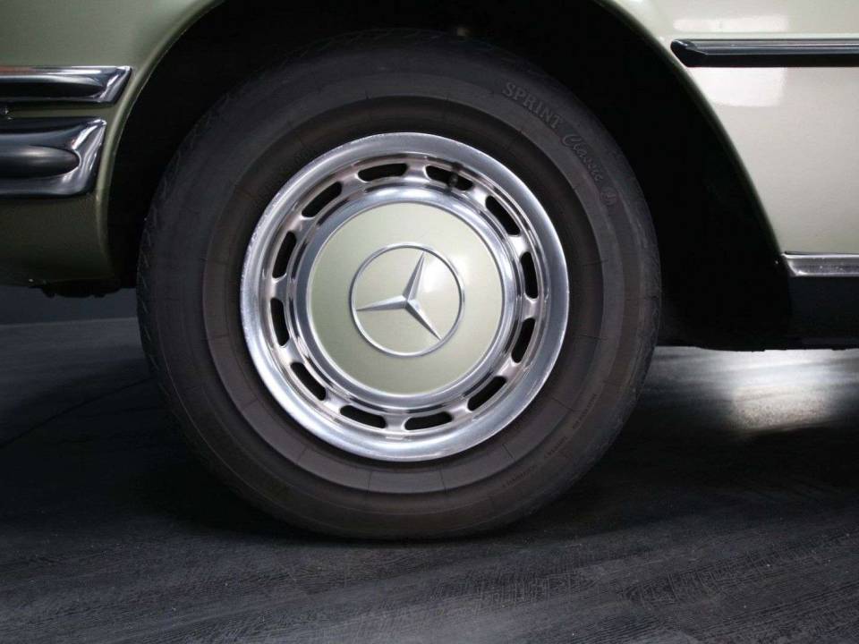 Immagine 30/30 di Mercedes-Benz 280 SE (1978)