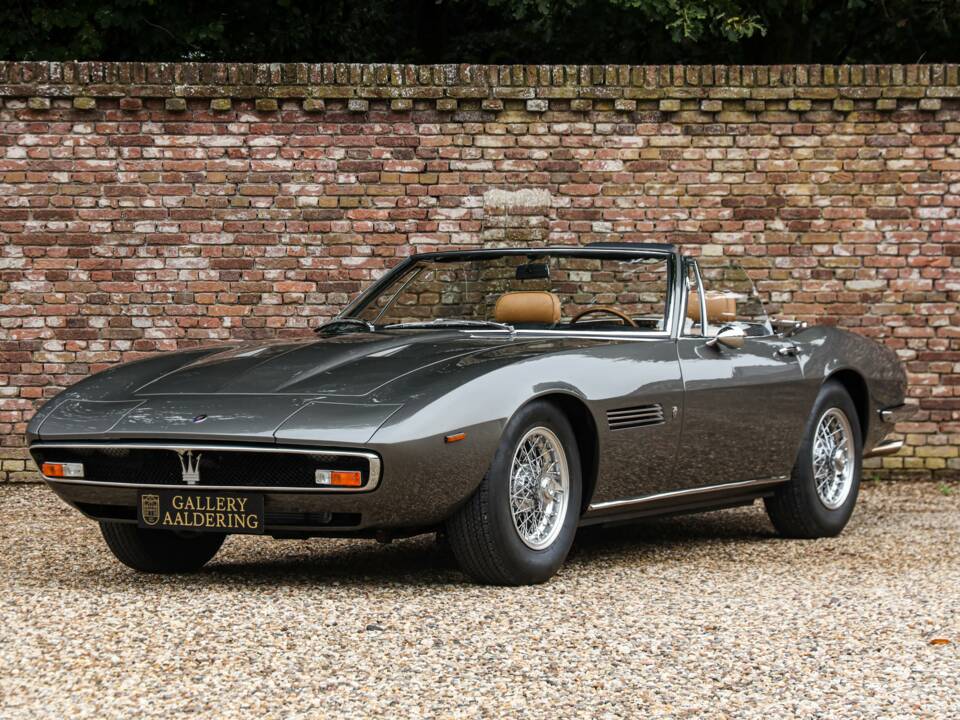 Image 39/50 of Maserati Ghibli Spyder (1969)