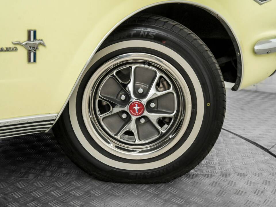 Immagine 50/50 di Ford Mustang 289 (1965)