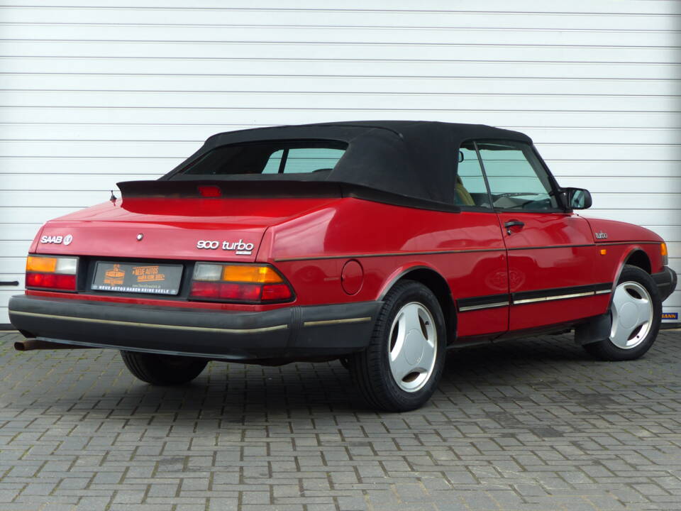 Image 3/20 of Saab 900 Turbo (1989)