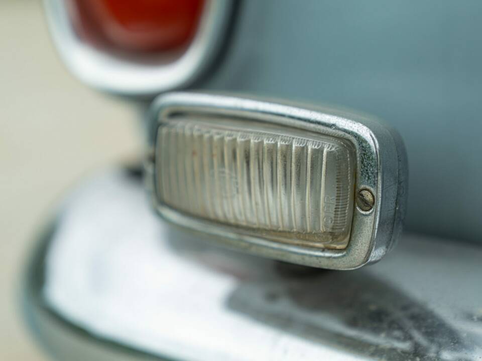 Afbeelding 13/50 van SIMCA Aronde P 60 Monthléry Spéciale (1960)
