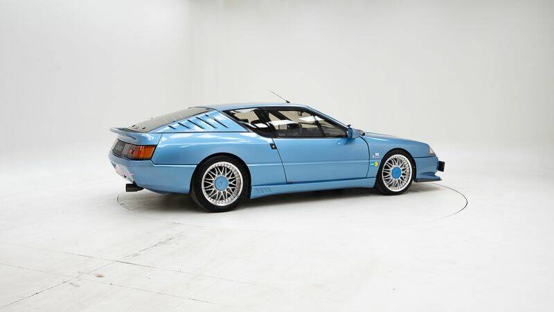 Immagine 2/15 di Alpine GTA V6 Turbo (1988)
