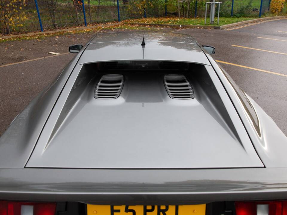 Image 25/50 of Lotus Esprit GT3 (1998)