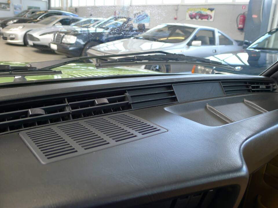 Immagine 49/50 di BMW 318 (1979)