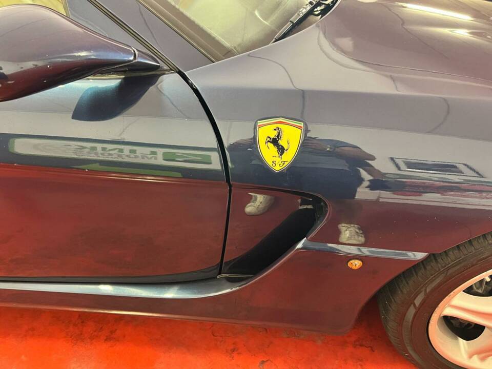 Bild 32/50 von Ferrari 456 GT (1994)