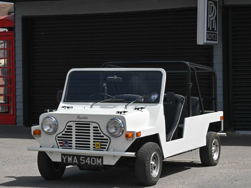 Immagine 11/50 di Mini Moke (1973)