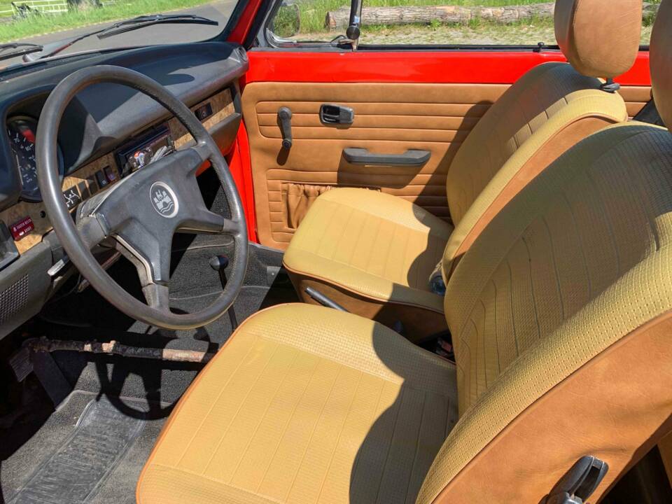 Image 6/7 de Volkswagen Coccinelle 1303 (1979)