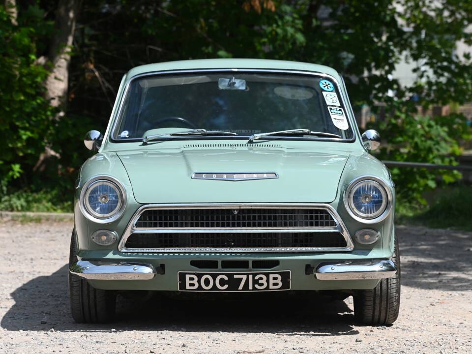 Immagine 6/18 di Ford Cortina GT (1964)