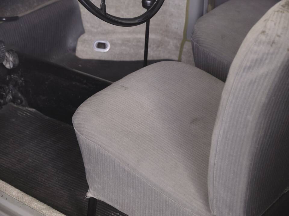 Bild 41/50 von Volkswagen Käfer 1100 Standard (Brezel) (1951)