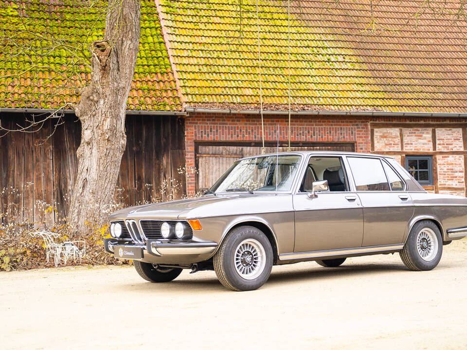 Immagine 3/80 di BMW 3,0 Si (1975)