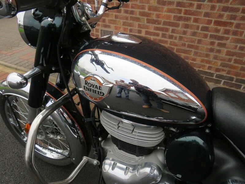 Image 13/41 of Royal Enfield Classic 350 (2025)