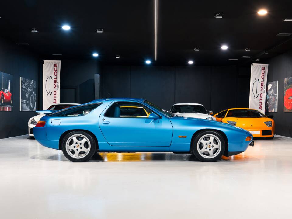Image 5/33 of Porsche 928 GTS (1992)