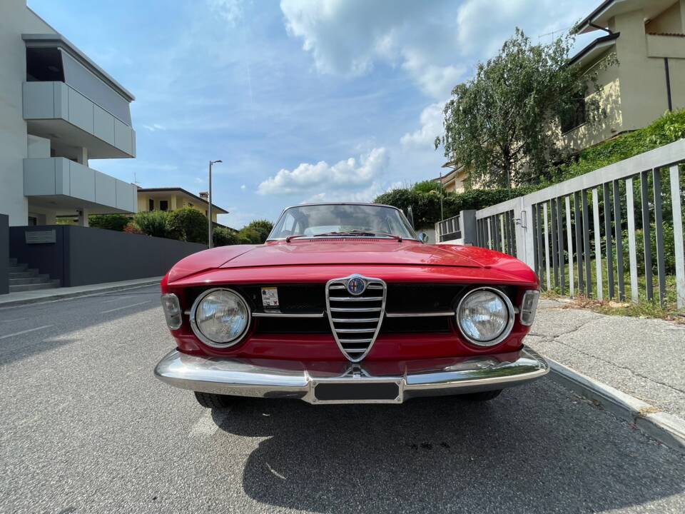 Afbeelding 8/15 van Alfa Romeo Giulia GT 1300 Junior (1968)