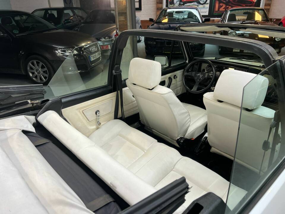 Immagine 40/68 di Volkswagen Golf III GTI 2.0 (1993)