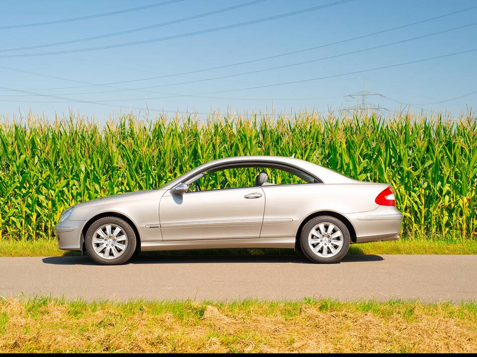 Image 4/49 of Mercedes-Benz CLK 280 (2006)