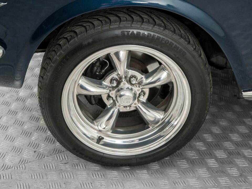Image 23/50 of Ford Mustang 289 (1966)