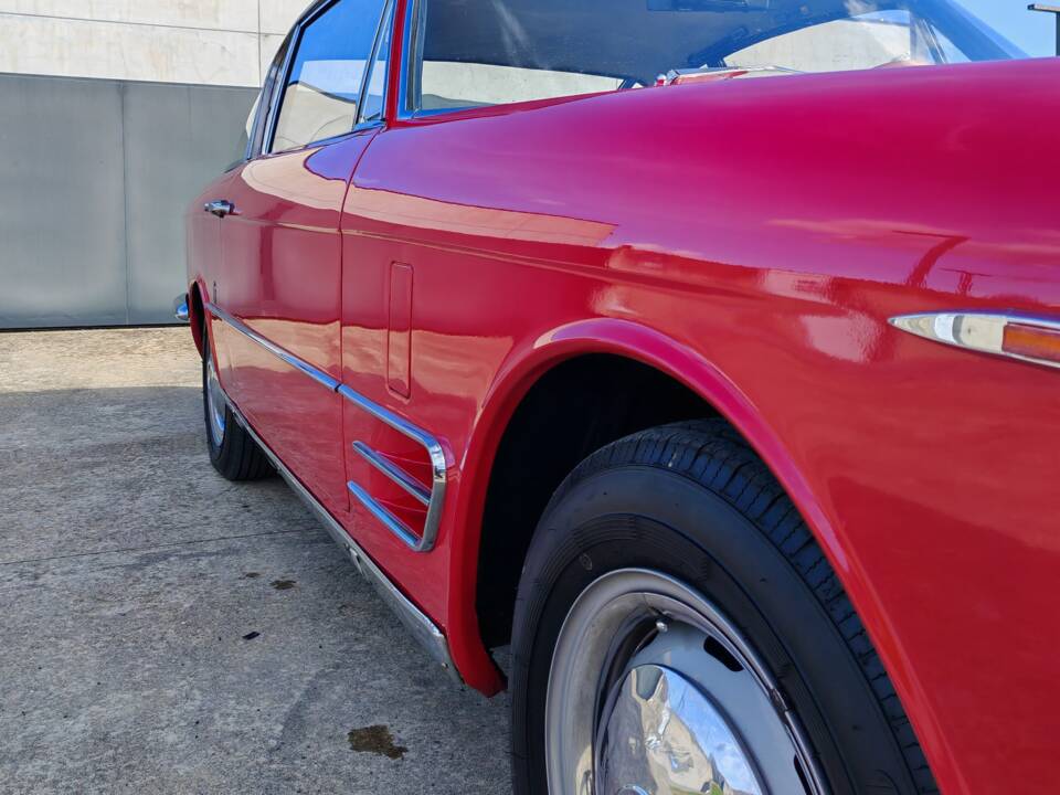 Afbeelding 11/50 van FIAT 2300 S Coupé (1967)