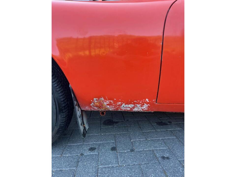 Image 21/50 of Opel GT 1900 (1971)