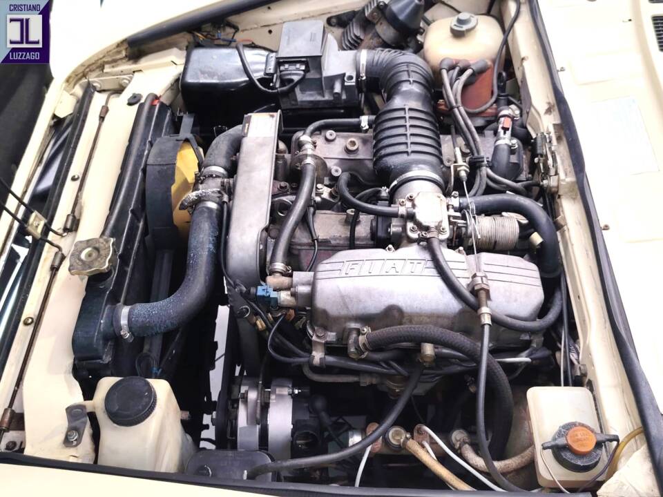 Image 59/64 of FIAT Spider 2000 (1982)