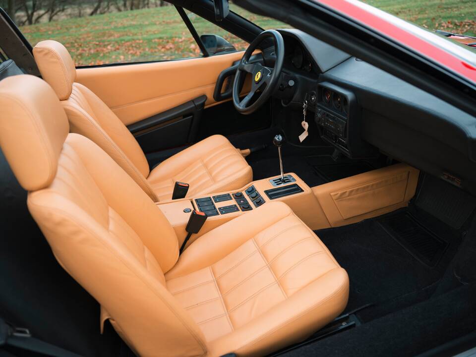 Afbeelding 24/41 van Ferrari 328 GTS (1989)
