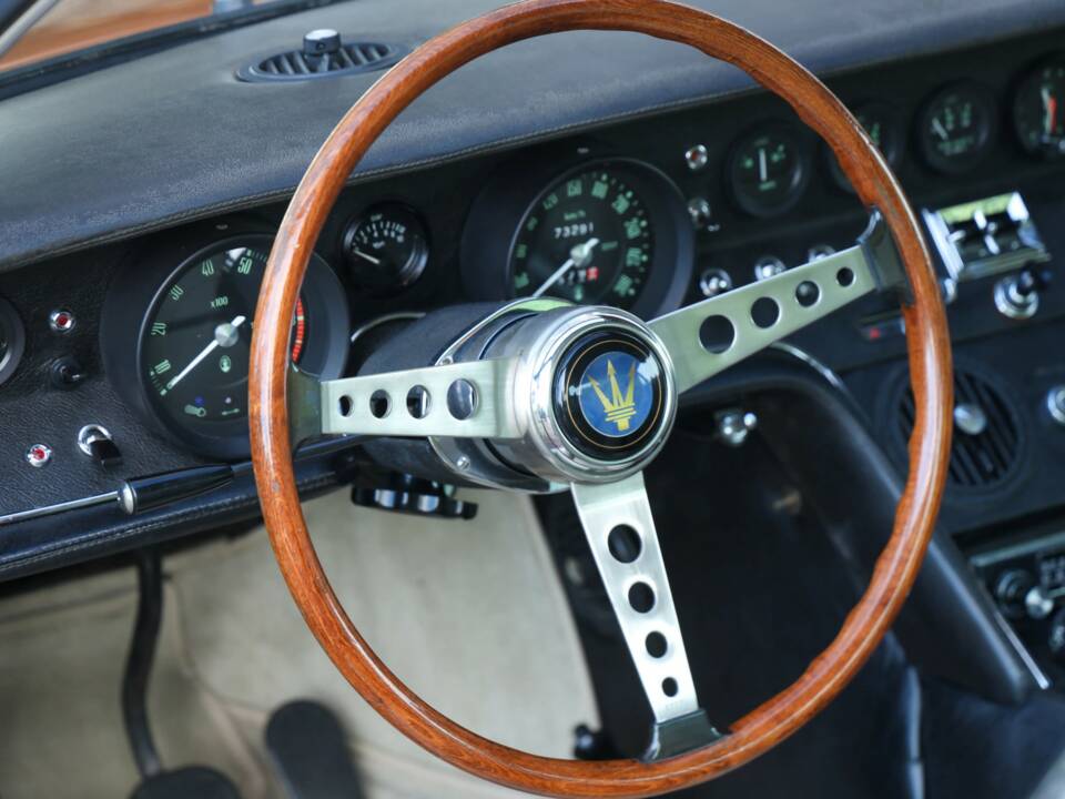 Image 39/50 de Maserati Ghibli (1969)
