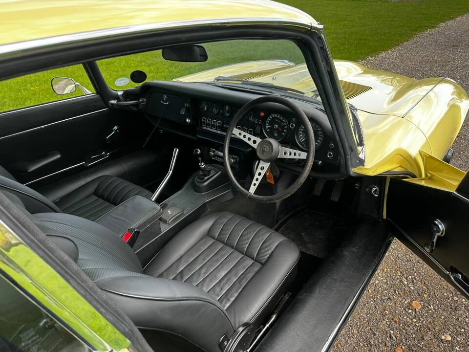 Imagen 19/39 de Jaguar E-Type V12 (2+2) (1972)