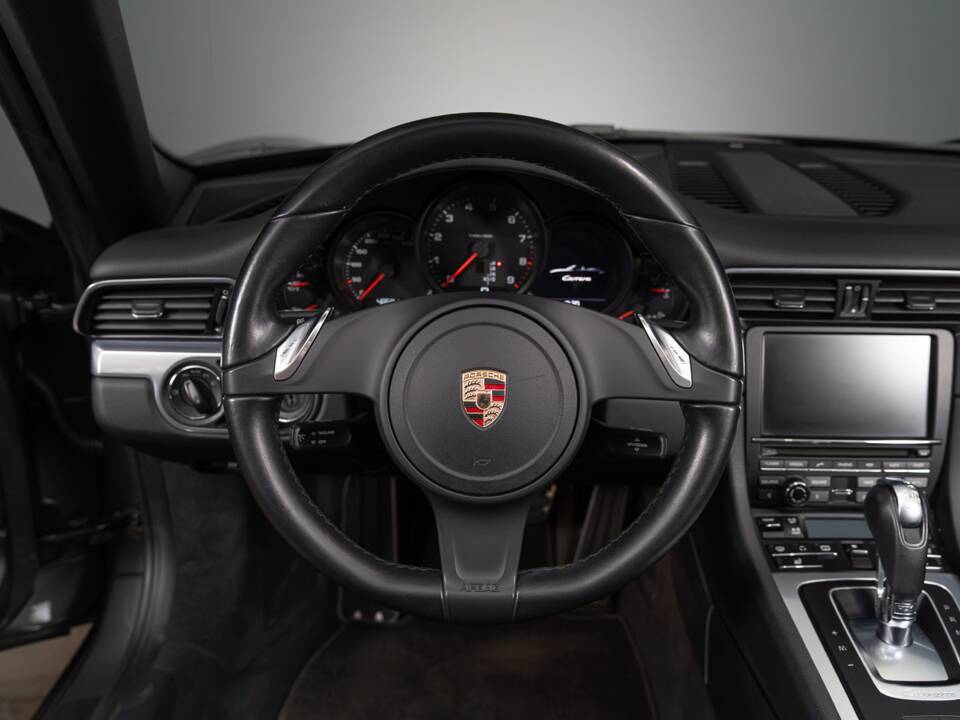Imagen 35/42 de Porsche 911 Carrera (2012)