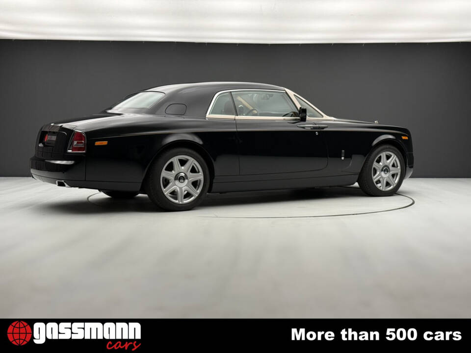 Bild 9/15 von Rolls-Royce Phantom Coupé (2009)