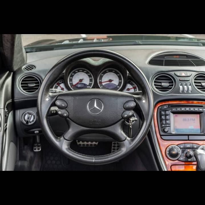 Image 5/9 de Mercedes-Benz SL 55 AMG (2003)