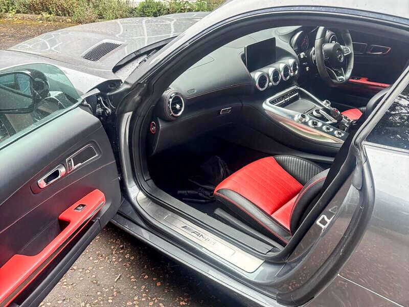 Bild 17/50 von Mercedes-AMG GT-S (2015)