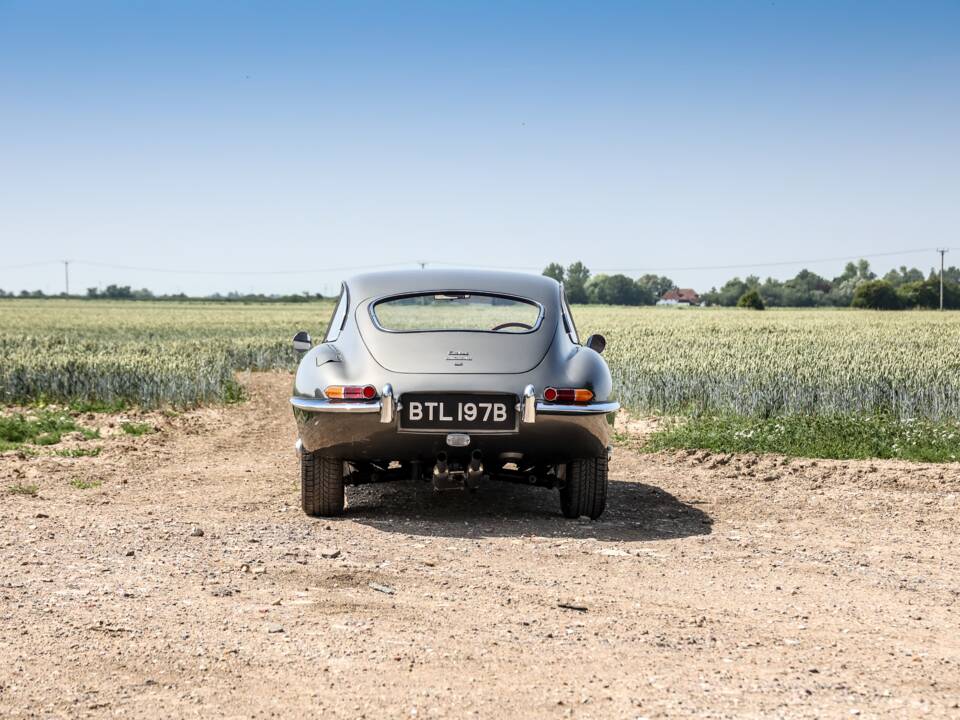 Bild 23/44 von Jaguar E-Type 4.2 (1964)