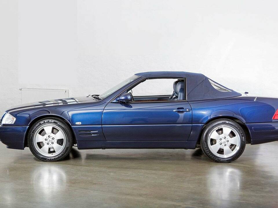 Afbeelding 3/36 van Mercedes-Benz SL 320 (2000)